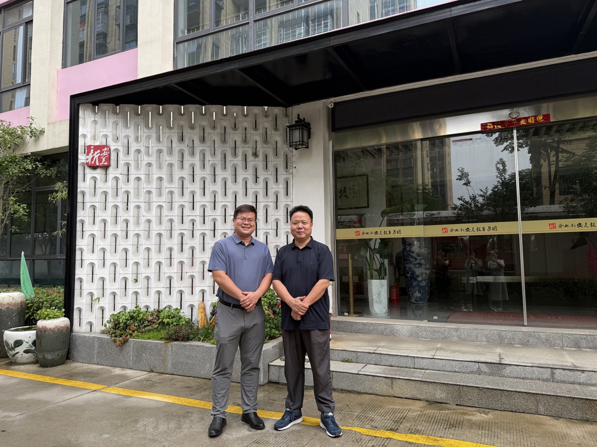 e24b69211caa42e6803daf4d054ee2e0.jpg e24b69211caa42e6803daf4d054ee2e0.jpg